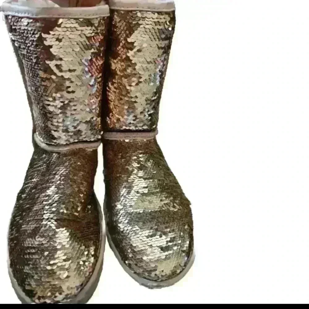 Ugg Womens Rose Gold Classic Short Sequin Statement Girlhood Core Rare Boot 8